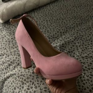 Shein velvet pink pumps.
